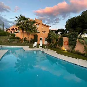 https://marbella-royal-cabopino.1costadelsol.com